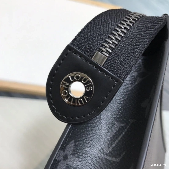 WIS LOUIS MM VOYAGE POCHETTE VUITTON 0801